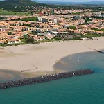 Capri Bali 56, Superb Renove, Vue Mer, Parking, Wifi Апартаменти Агд