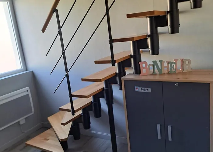 Capri Bali 56, Superb Renove, Vue Mer, Parking, Wifi شقة *